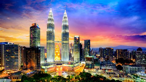 Petronas Twin Towers In Kuala Lumpur Malaysia Photos Address