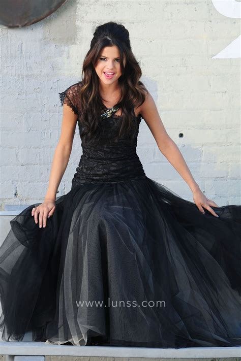Selena Gomez Asymmetrical Black Dress Who Says Video Lunss