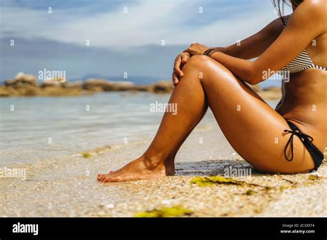 Tanned Legs Hi Res Stock Photography And Images Alamy