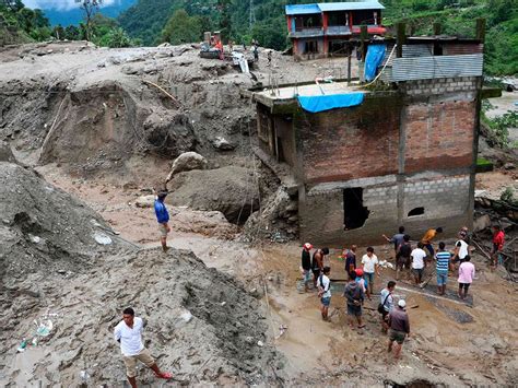 Nepal 22 People Dead In Landslides Asia Gulf News