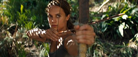 tomb raider s new lara croft is more like katniss everdeen than you d expect news mtv