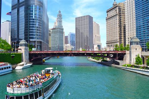 10 Famous Historical Places From Chicagos Past Time Travel Through