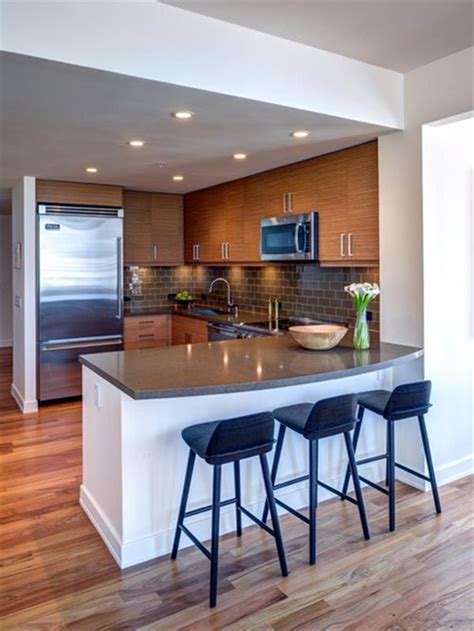 Also, galley kitchens are popular at the ships and big yachts. 50+ Amazing Modern Kitchen Design Ideas for Small Spaces 2019 | Modern kitchen design, Galley ...