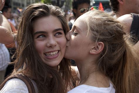 Lesbian And Gay Pride 046 26jun10 Paris France Flickr