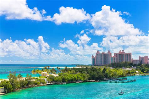 How To Plan A Day Trip To Atlantis Paradise Island In The Bahamas