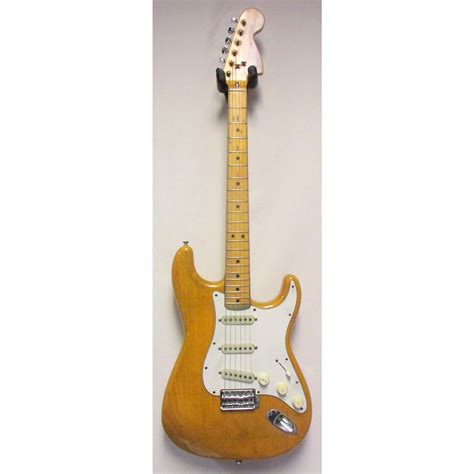 Vintage Fender 1974 Stratocaster Solid Body Electric Guitar Natural