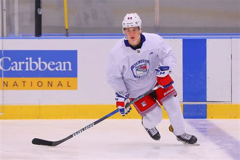 På söndag samlas juniorkronorna i uppsala och påbörjar förlägret till jvm.inför mästerskapet har hockeynews.se rest runt i landet och träffat några av. Source: Nils Lundkvist Injury Deemed Not Serious