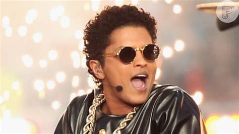 Bruno Mars Quem é A Namorada Do Cantor Que Conquistou Os Brasileiros