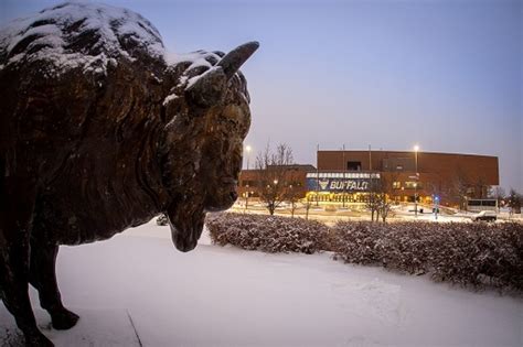 Ub Poised For Feb 1 Start Of Spring Semester University At Buffalo