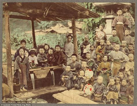 Colour Postcards Show Idyllic Life In 19th Century Japan Daily Mail