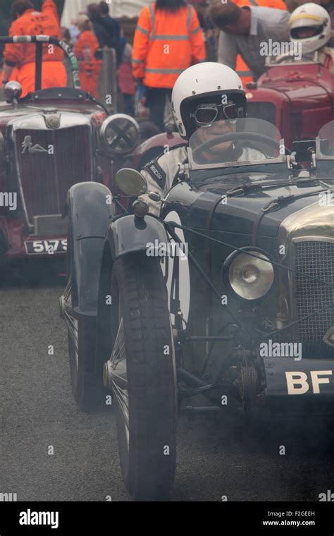 Cholmondeley Pageant Of Power A 1929 Riley Brooklands At The Start