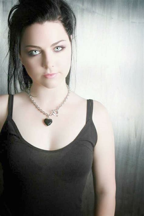 Pin By Mahmoud Shawky On Amy Lee 2 Amy Lee Amy Lee Evanescence Amy