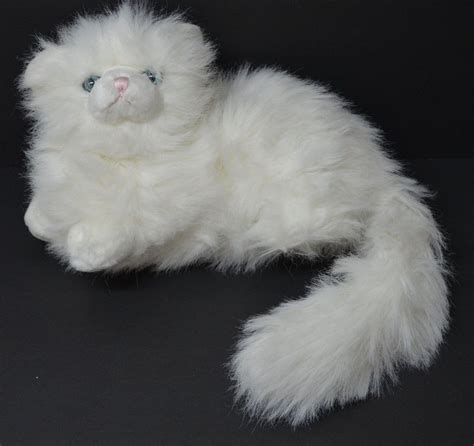 Effanbee Doll White Persian Cat Plush Kitty Long Pile Blue Eyes Laying