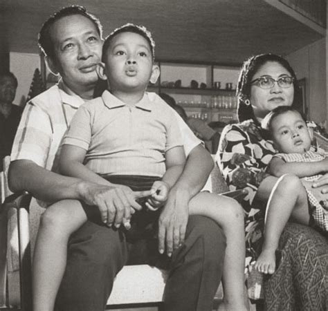 Nostalgia Keluarga Cendana Soeharto Bu Tien Tommy Dan Mamiek Genpi Co