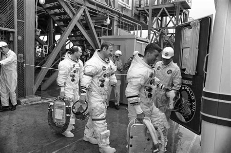 In Pictures 50th Anniversary Of Apollo 13s Dramatic Mission Usa