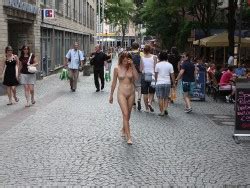 Public Nudity Exhibitionism Cfnf Cfnm Outdoor Page