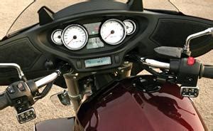 Start saving your money now by not having to rely on a motorcycle shop to remove the front outer fairing on a victory cross country touring motorcycle. 2010 Harley-Davidson Street Glide vs. 2010 Victory Cross ...
