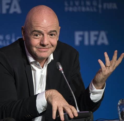 Fußball Fifa Boss Gianni Infantino Einziger Kandidat Für