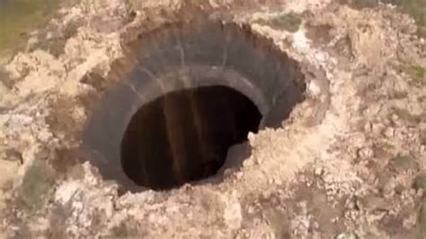 Giant Hole Appears At Worlds End Video Canada Journal News Of