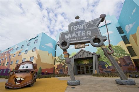 Ka Chow Lightning Mcqueen And Friends Bring Radiator Springs To Life At