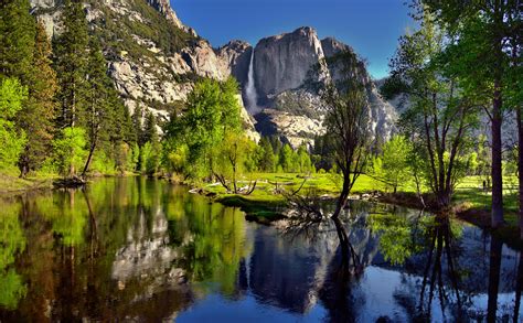 Photo Of Bodies Of Water Near Cliff Merced River Yosemite National Park Hd Wallpaper