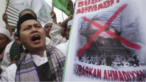Warga Ahmadiyah Di Bangka Memilih Tetap Bertahan Bbc News Indonesia