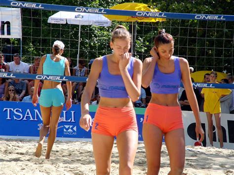 Sexist Coverage Of Beach Volleyball Increased During 2016 Olympics