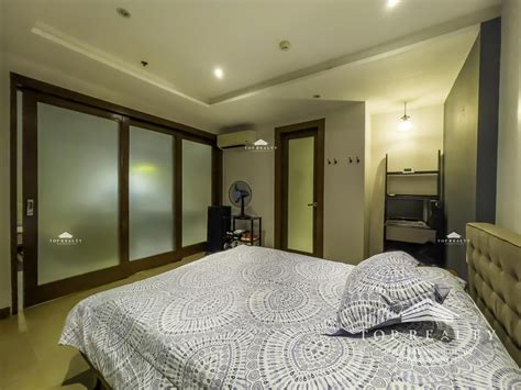 Top Realty Corporation - DS88-000899 - Aspire Tower | Elevate Your