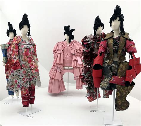 Rei Kawakubo In Mostra Al Metropolitan Museum Ladyblitz