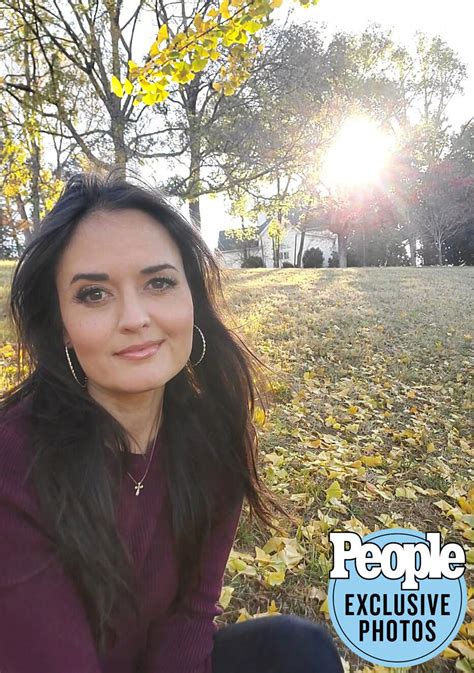 Danica Mckellar Reveals She Moved To Rural Tennessee My Christmas Movie Characters Have Rubbed