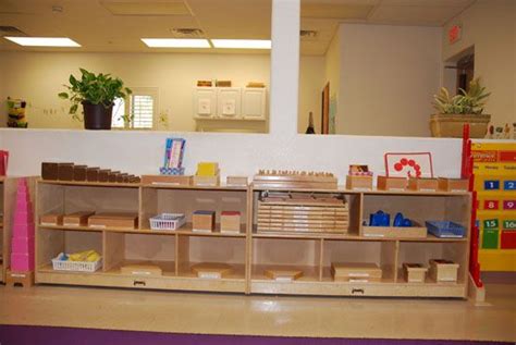 1000 Images About Montessori Shelves Sensorial On Pinterest Shelves