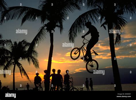 Philippines Children Jumping Hi Res Stock Photography And Images Alamy