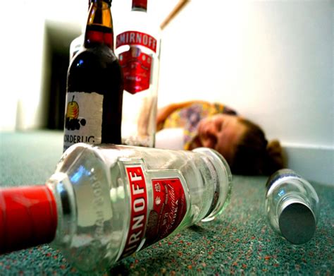From Binge Drinking To Blacking Out The Disturbing Epidemic Putting