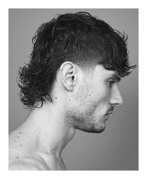 35 Mullet Haircut Ideas To Look Really Hot In 2022 Mullet Haircut