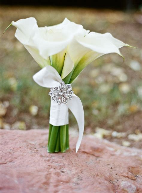 Sedona Wedding From Amy And Stuart Photography Some Like It Classic White Calla Lily Bouquet