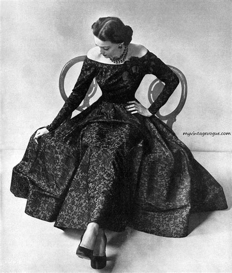 Black And White Vintage Photos Of 1940s Fashion ~ Vintage Everyday