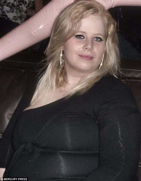 Obese Mum Drops 6st By Posting Selfies On Facebook For A Year Daily