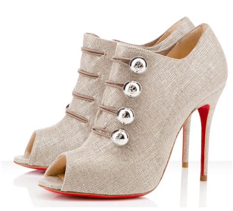 Diary Of A Clotheshorse Todays Shoes Are From Christian Louboutin