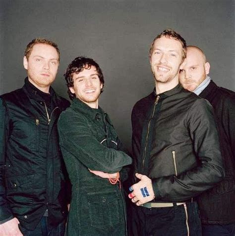Coldplay 💜 Coldplay Songs Chris Martin Coldplay Great Bands Cool Bands Guitarist Vocalist