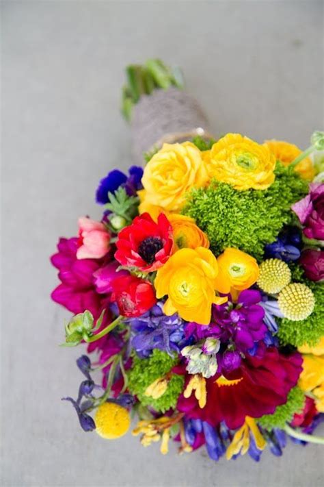 Da sempre nella top ten dei fiori per matrimoni c'è la rosa. Pin by La figlia dei fiori on Bouquet | Colorful bouquet ...