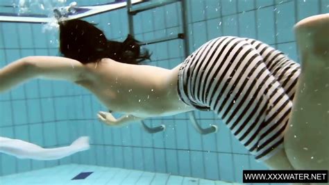 vera brass wet and horny in the swimming pool eporner