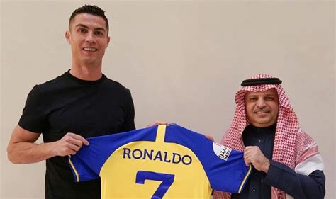 Cristiano Ronaldo Signs With Saudi Arabian Side Al Nassr Fc