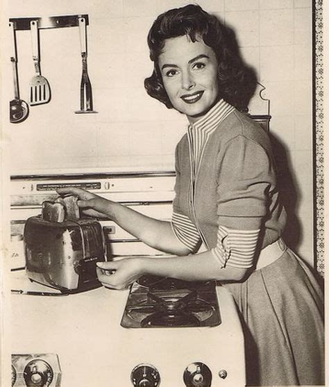 11 Best The 1950s Housewife Images Vintage Housewife Retro Housewife Housewife