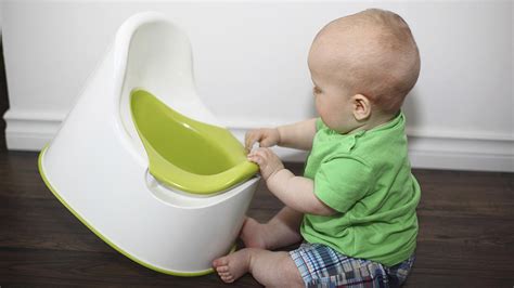 Infant Potty Training What It Is And How To Do It Babycenter