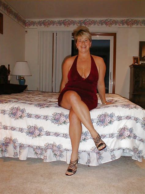 Sexy Mature Wife Judith Through The Years Porn Gallery