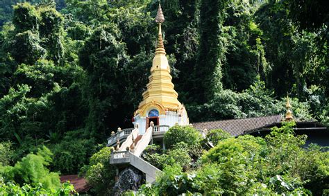 PRIVATE TOUR - CHIANG DAO CAVE TOUR - Amici Miei Travel Agency