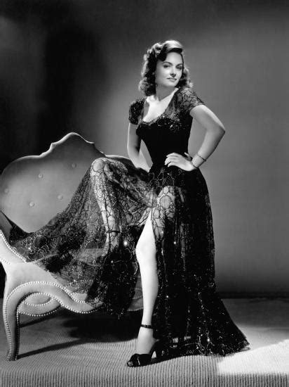 Donna Reed 1944 Photo