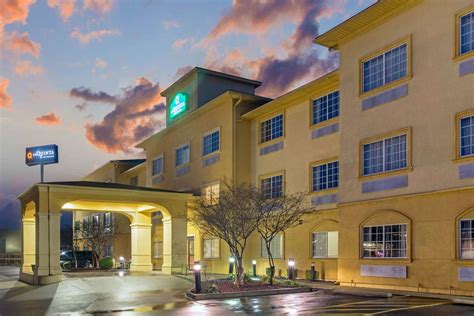 La Quinta Inn And Suites Fort Smith Ar See Discounts