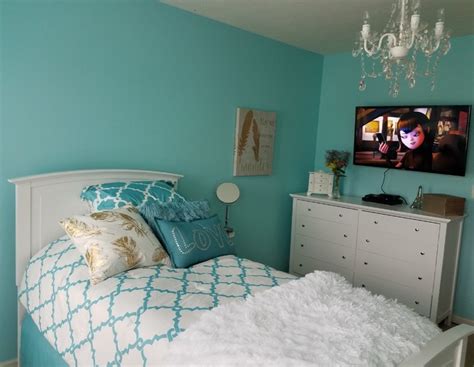 Check spelling or type a new query. Color Your Corner- Bedroom for Courtney - Contemporary ...