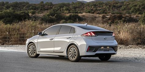 Hyundai has incredible offers and incentives available to you now! Hyundai USA announces 2020 Ioniq pricing - electrive.com